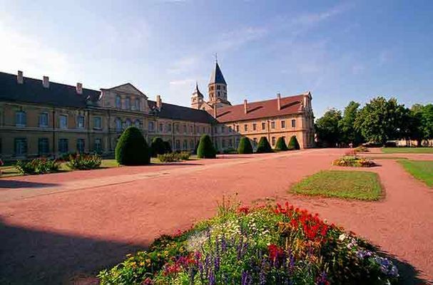 cour-haras