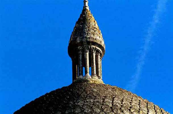 dome-clocheton