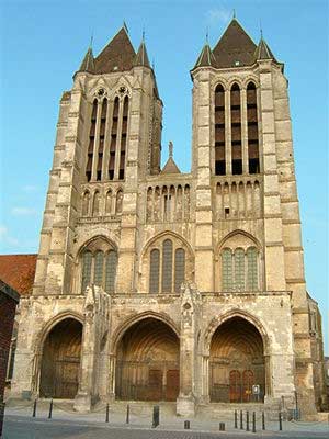 f-gothique-noyon