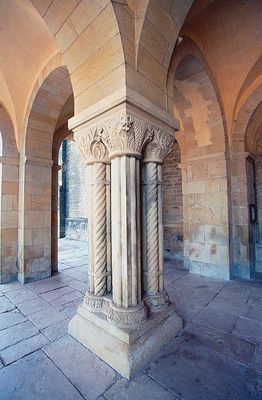 ex-narthex-col