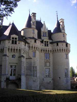 tours 