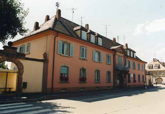htel-gouverneur