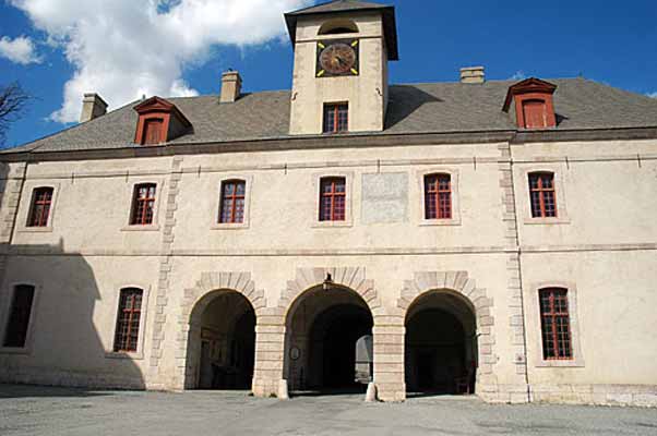 pavillon-horloge